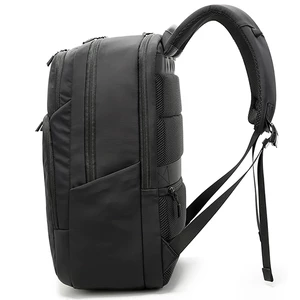 کوله پشتی مسافرتی لپ تاپ 15.6 اینچ بنج