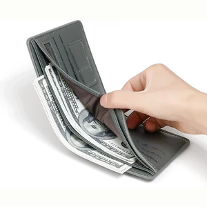 کیفیت کیف پول و جاکارتی مردانه تائومیک‌میک