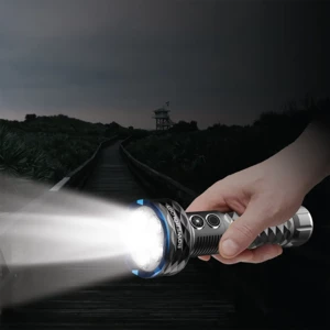 خرید چراغ قوه  4000 میلی‌آمپر ساعت پاورولوژی با لیزر