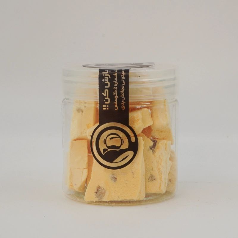 بستنی زعفرانی با خامه