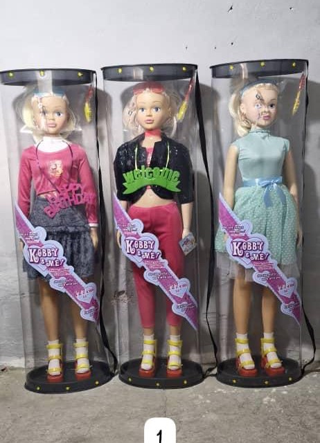 عروسک باربی 127 سانتی متری- قدم زن (خرید حضوری تهران و حومه -شهرستان پس کرایه)