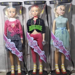 عروسک باربی 127 سانتی متری- قدم زن (خرید حضوری تهران و حومه -شهرستان پس کرایه)