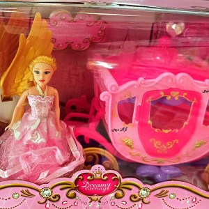 سیندرلا همراه اسب بالدار و کالسکه