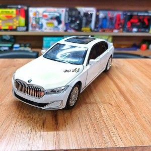 ماشین فلزی bmw سفید