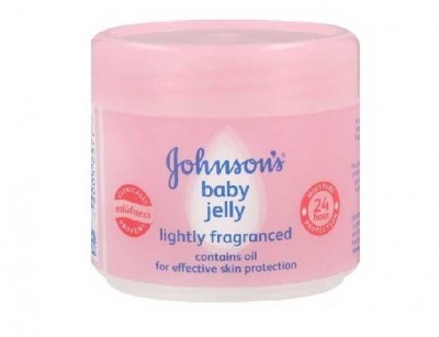 ژل وازلین کودک جانسون Johnson’s مدل (lightly fragranced (250ml
