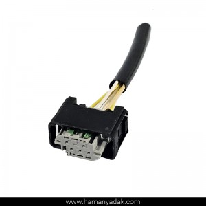 سوکت سنسور دریچه گاز آریزو 5 برند +BBZ