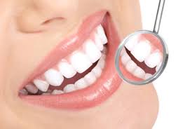 از بین بردن جرم دندان با مواد طبیعی