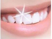 شش روش طبیعی سفید کردن دندان ها