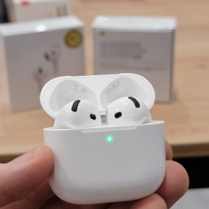 هدفون بلوتوثی اپل مدل AirPods 4 ANC نویز کنسلینگ (های کپی)