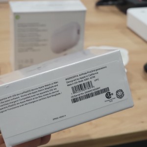 هدفون بلوتوثی اپل مدل AirPods 4 ANC نویز کنسلینگ (های کپی)