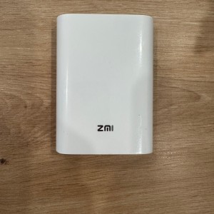 مودم 3G / 4G قابل حمل زد ام آی ZMI MF855 دسته دوم