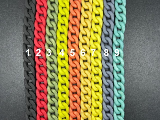 زنجیر پلاستیکی رنگی ( 2 )