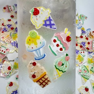 پلکسی بستنی