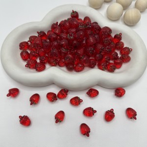 آویز توت فرنگی کریستالی