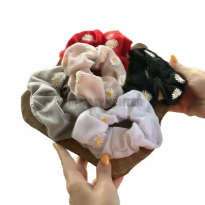 کش مو ساتن اسکرانچی طرح گل