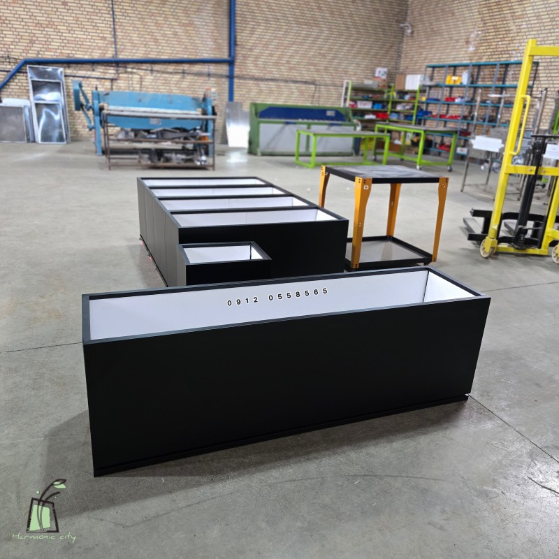 فلاورباکس فلزی  با پوشش رنگ الکترو استاتیک