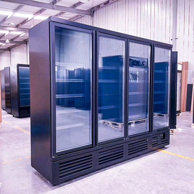 راهنمای خرید یخچال فروشگاهی و فریزر صنعتی با بهترین قیمت در 2025