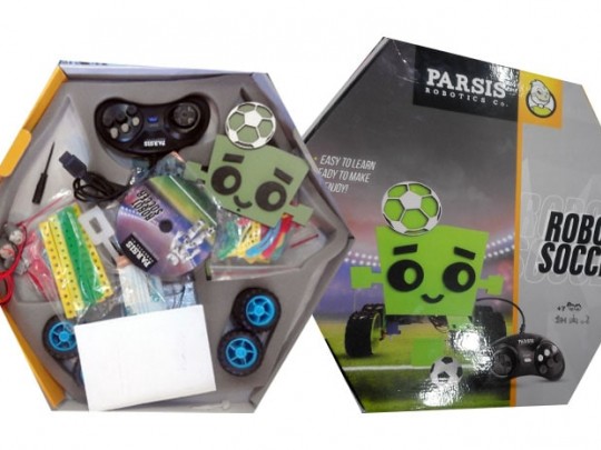 ربات فوتبالیست