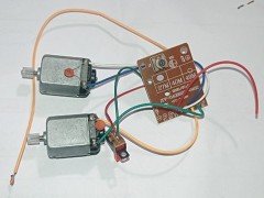 دسته کنترل و مدار ماشین کنترلی چهارکاناله ( 4.5 ولت ) همراه با موتور