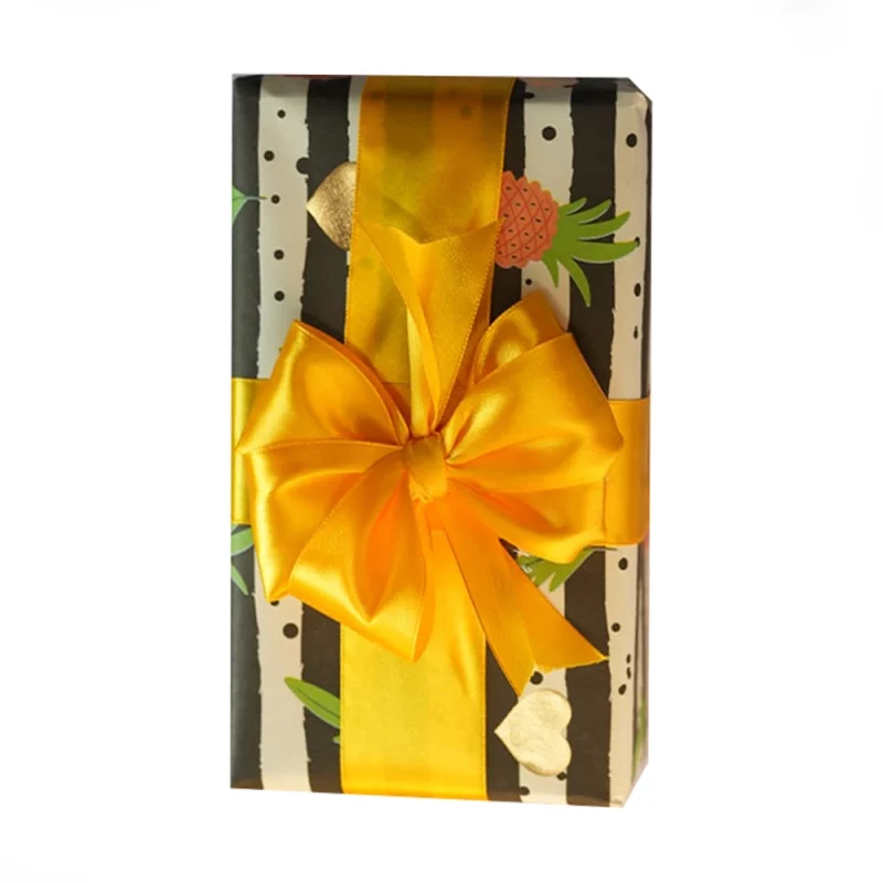 کاغذ کادو طلاکوب استوایی Tropical gold wrapping paper