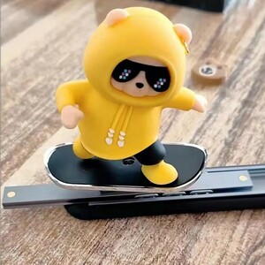 Mobile GPS car with bear design (3)