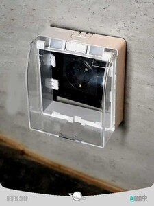 محافظ پریز برق Power outlet protector