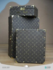 جعبه چمدانی 3 سایز طرح ال وی  Box 3 sizes design Lv