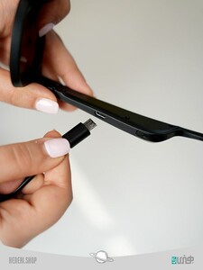 Smart glasses with speaker (4)