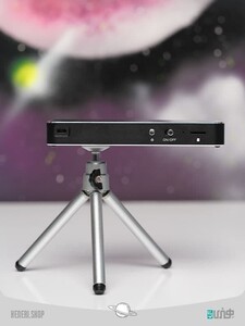 Mini media perjector