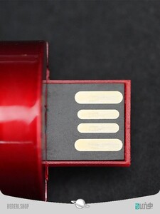 فلش مموری طرح دست مرد آهنی 8 گیگابایت Iron man hand flash memory 8GB