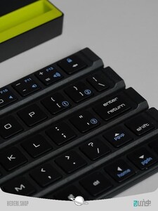 (Portable Mini Folding Bluetooth Keyboard Foldable (R4 Keyboard
