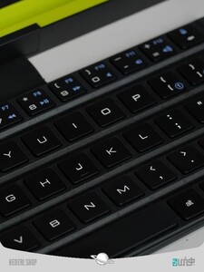 (Portable Mini Folding Bluetooth Keyboard Foldable (R4 Keyboard