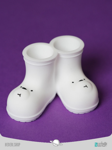 Miniso Bear Boot toothbrush holder