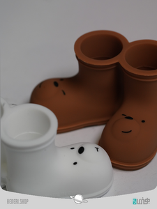Miniso Bear Boot toothbrush holder