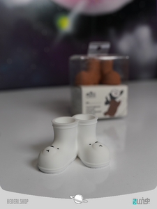 Miniso Bear Boot toothbrush holder