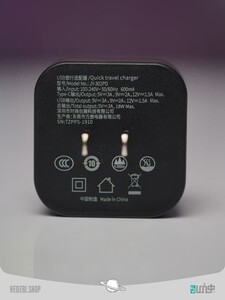 adaptor removable 2 in 1 universal travel adapter pps quick charge edition