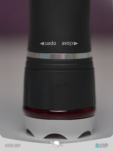 چراغ قوه کماندو به همراه ابزار چندکاره Commando flashlight with multifunctional tools