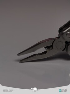 Multi functional pliers