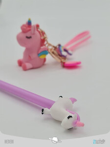 keychain set with silicone pen