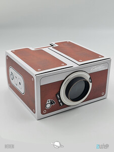 بزرگ کننده صفحه نمایش گوشی هوشمند قابل حمل Smartphone Projector 2.0 Portable Phone Projector