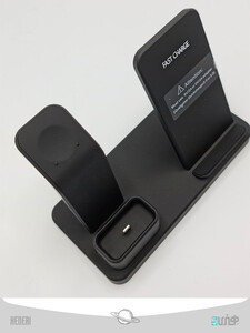 استند وایرس شارژ آیفون ۳در ۱