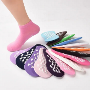 جوراب سیلیکونی پا  Anti-crack silicone socks
