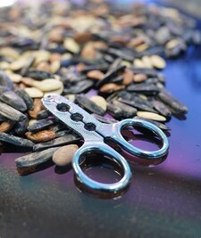 تخمه شکن مدل قیچی Seed breaker model scissors