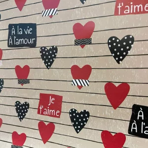 کاغذ کادو طرح قلبی Heart gift paper