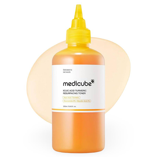 تونر کوجیک اسید و زردچوبه مدی کیوب medicube