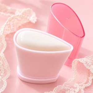 ضدآفتاب استیکی صورتی PDRN و کلاژن مدی‌کیوب medicube