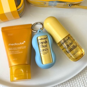 ست روشن کننده و مراقبت از بدن fresh glow مدیکیوب medicube