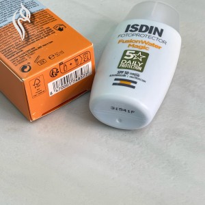 ضد آفتاب مجیک فیوژن واتر SPF50 ایزدین isdin