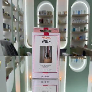 ترمیم کننده ناخن های آسیب دیده سالی هنسن sally hansen