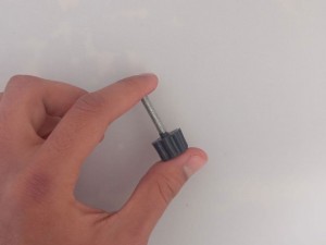 پیچ خروسکی فلکه ای ولومی 6 قطر دسته پلاستیکی 20 mm طول رزوه 25 mm